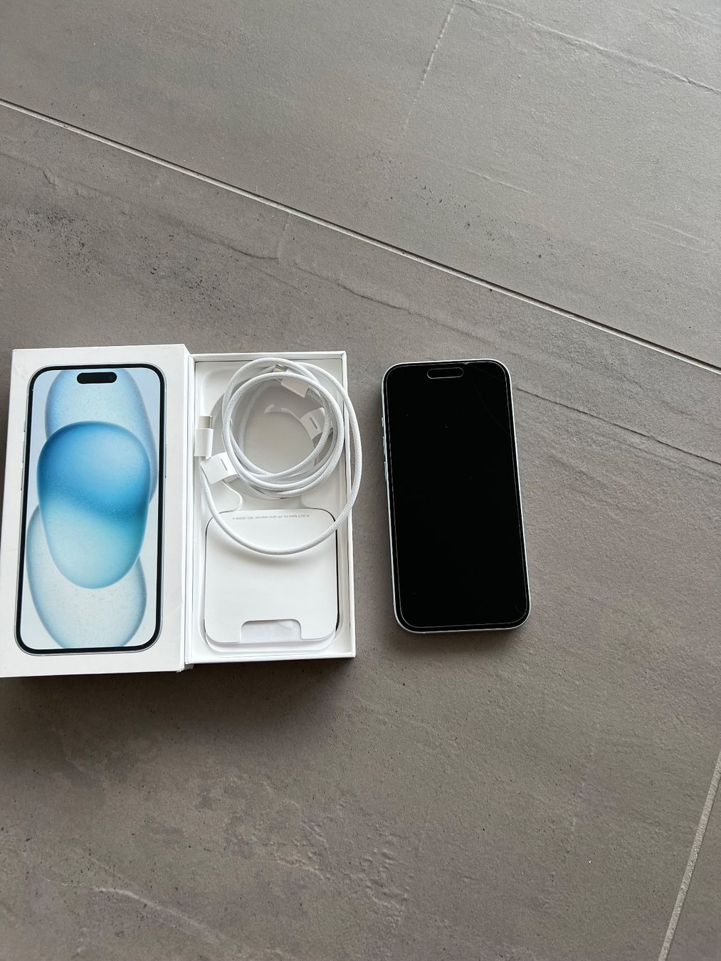 Apple Telefoni cellulari / Smartphones: Apple IPhone  15 128GB – Usato da Gerolfingen venduto da bombo43