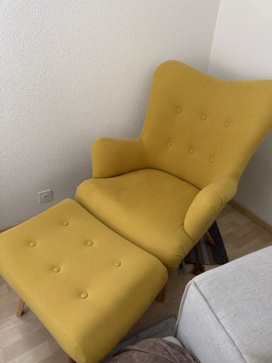 Poltrone: Sessel mit Hocker – Usato da Morgarten venduto da elabaumann_ch 2