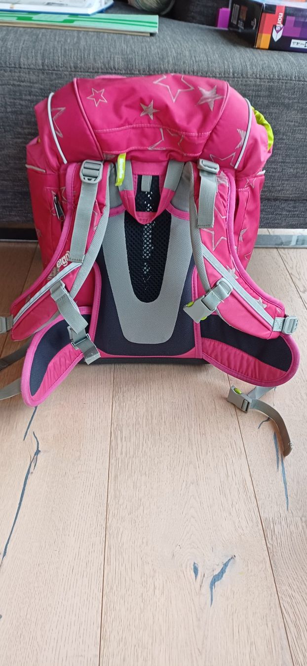 Ergobag Borse & Zaini: Toller Ergobag Schulsack CinBärella + extra Sportrucksack – Usato da Wahlendorf venduto da Irba 2
