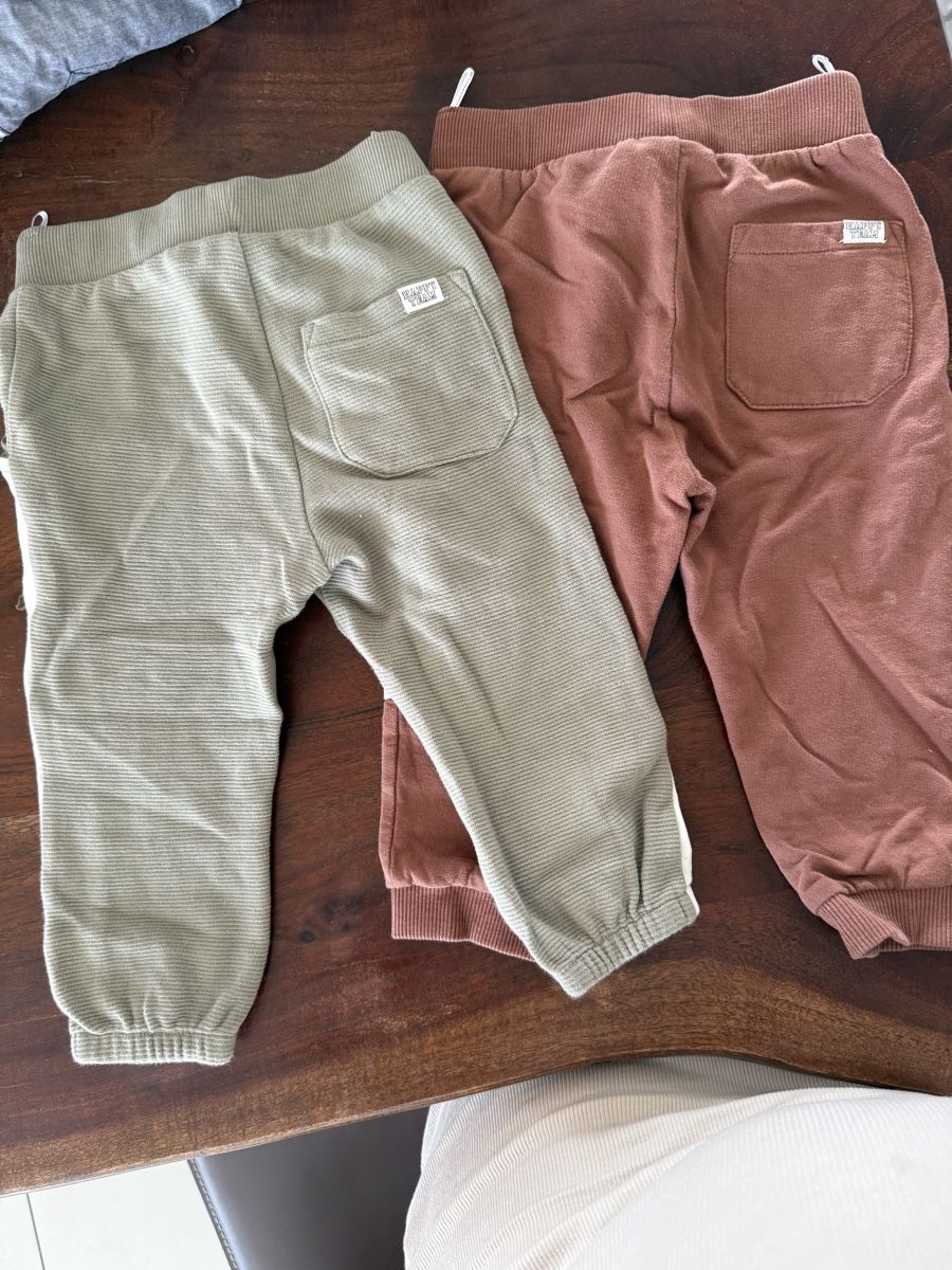 C&A Pantaloni: C&A Baby Trainerhose Gr. 86 – Usato da Kreuzlingen venduto da hae23 1
