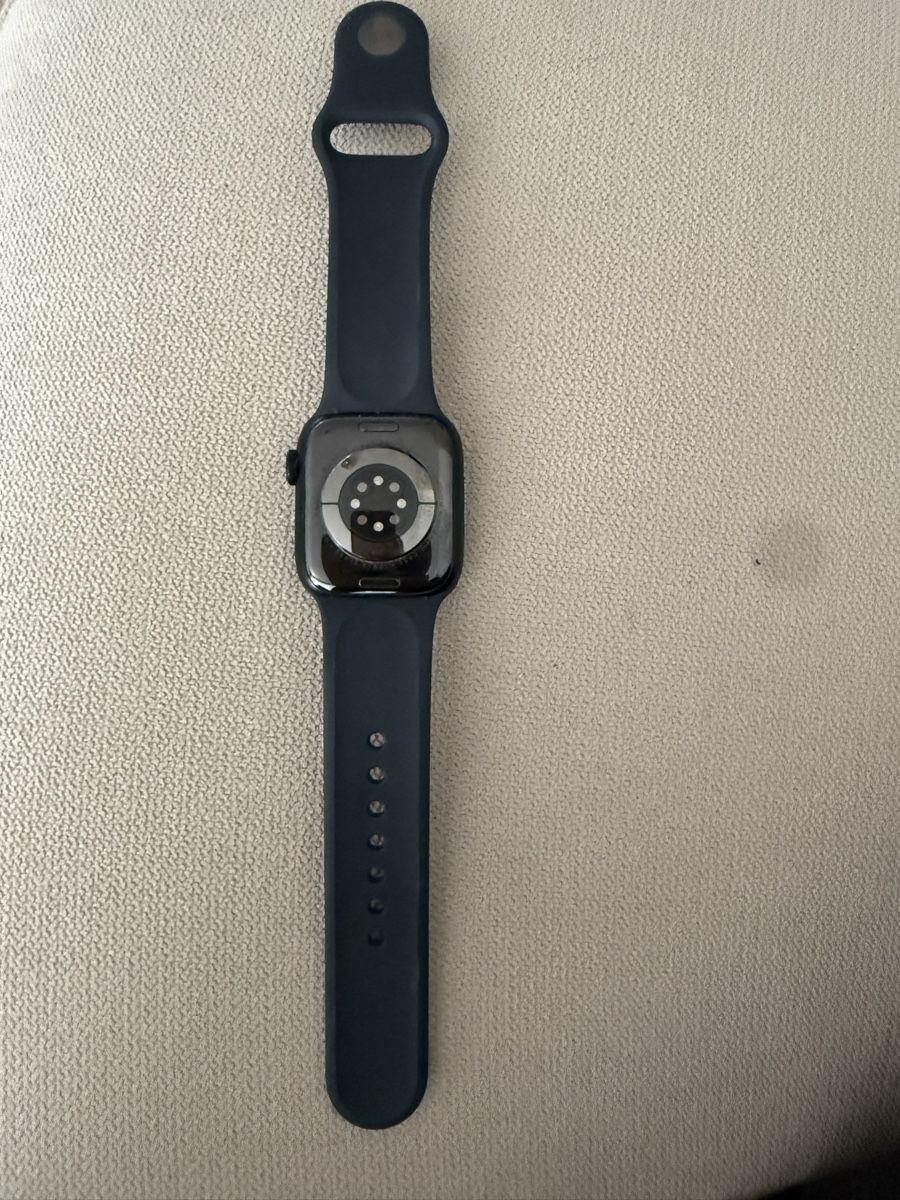 Apple Smartwatch: Apple Watch Serie 7 – D'occasion à Luzern par chevy7779
