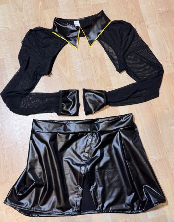 Sexy Woman Outfit - Oberteil - Mini Rock - Kragen (3 Teilig)