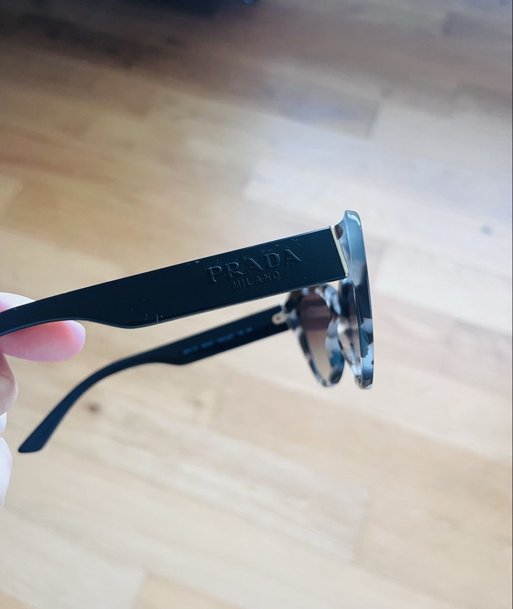 Prada Occhiali & Lenti: Prada Sonnenbrille – Usato da Pfaffhausen venduto da marlymota 1