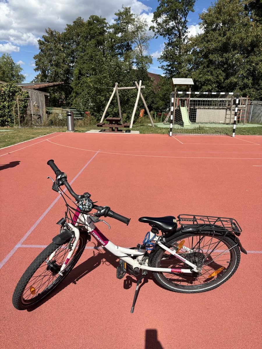 Velos: Velo & Trottinett – Gebraucht aus Hilfikon von Elodie1990