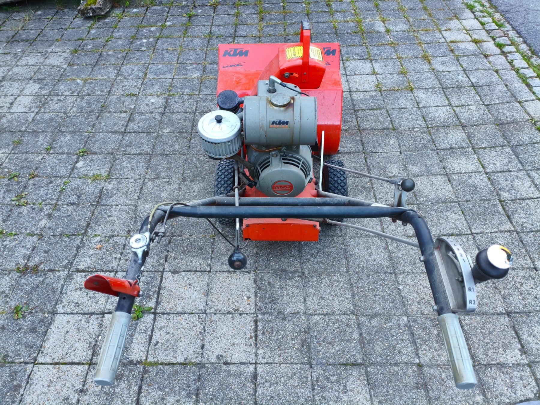 Alle Maschinen: Schneefräse gebraucht – Gebraucht aus Ballwil von Web4fun 2