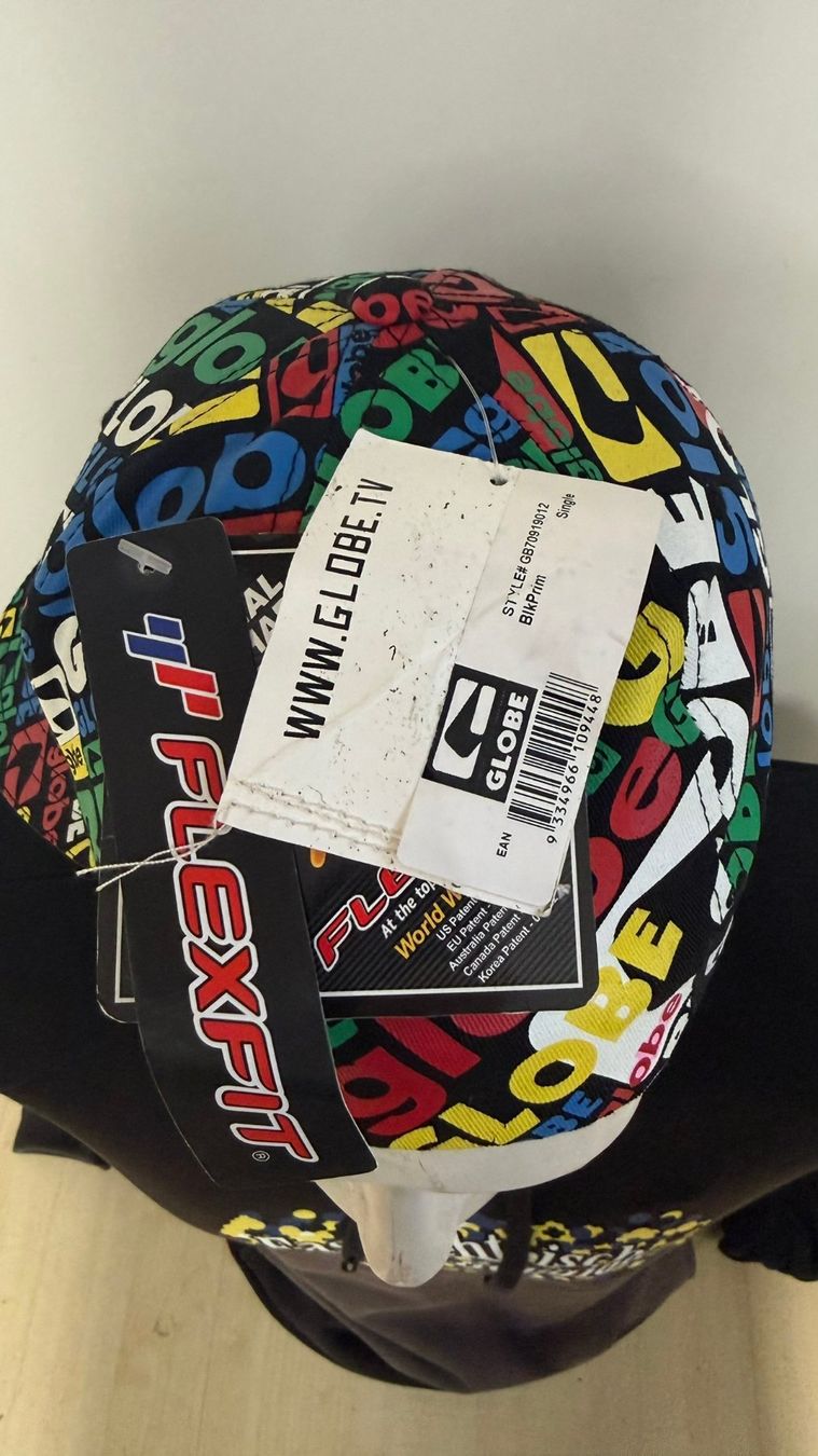 Flexfit Copricapi, berretti & cappellini: Globe Flexfit Cap OSFA Bunt Allover Print mit Logo – Nuovo (secondo la descrizione) da Kaiseraugst venduto da neolino 3