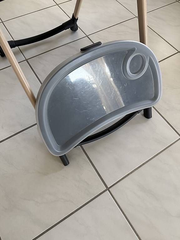 Chaises hautes: MAXI-COSI Hochstuhl Minla Plus Elegance Graphite – D'occasion à Bubikon par Matthias.W 2