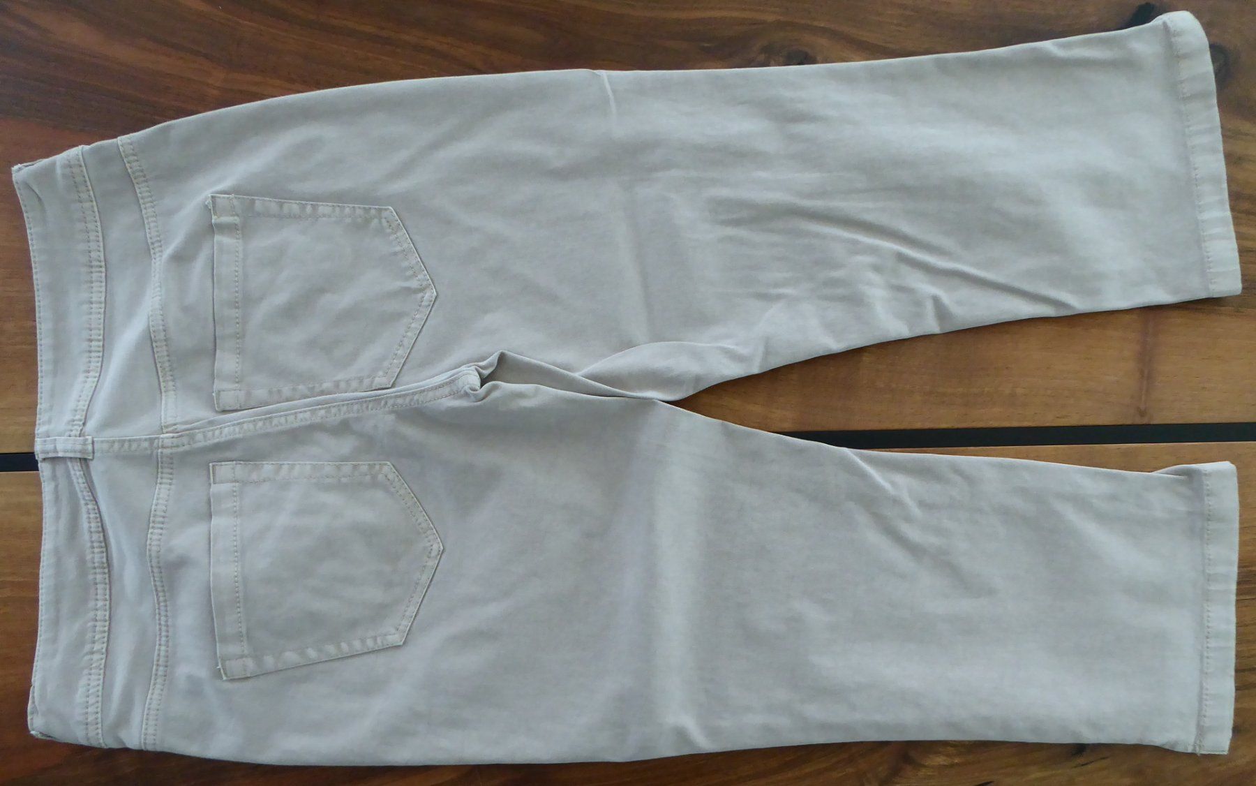 Tom Tailor Pantaloni: Capri-Hose Tom Tailor beige Grösse 28 – Usato da Entlebuch venduto da roma6370 3