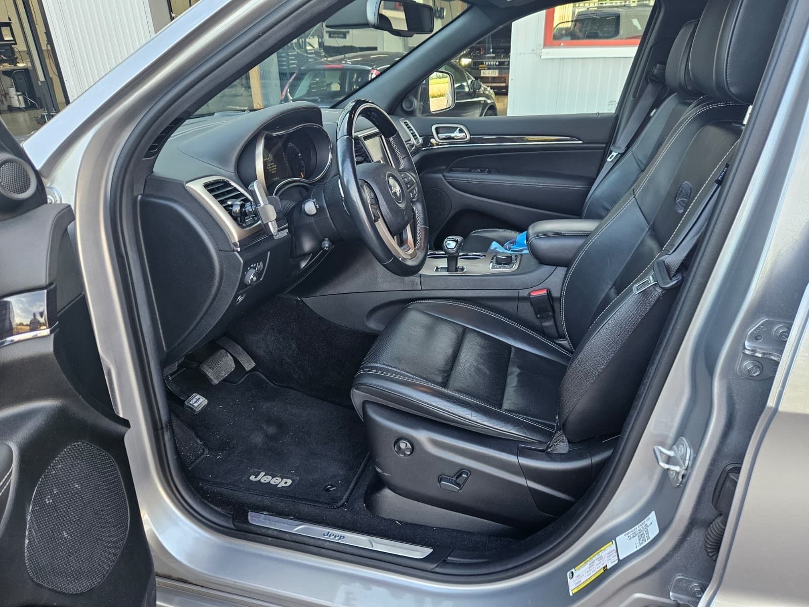 Jeep Automobili: Jeep GrandCherokee CRD 3.0 Overland – Usato da Seengen venduto da messer01 5