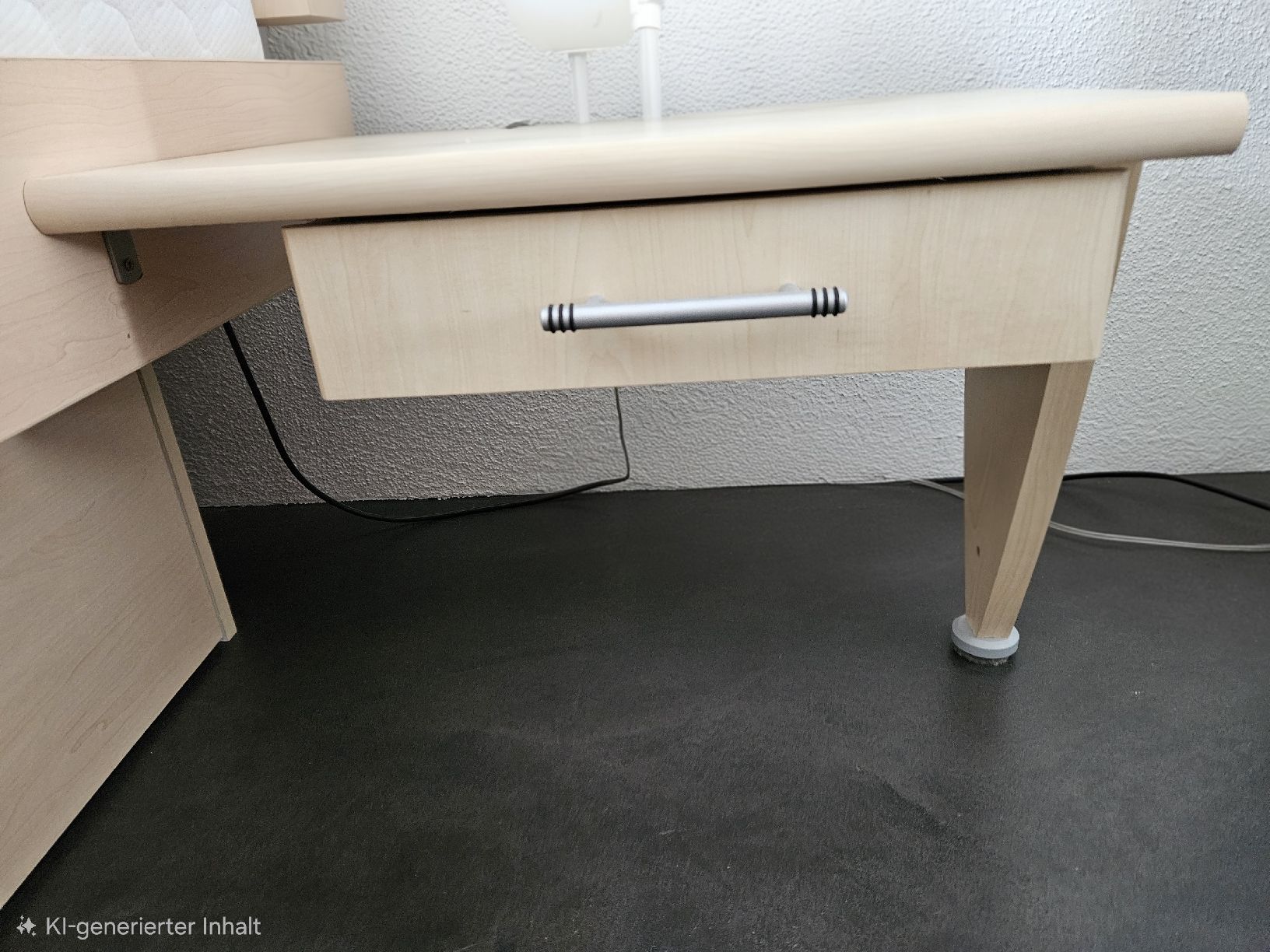 Comodini: Nachttische Ahorn – Usato da Seewen SZ venduto da Ingenbohl 2