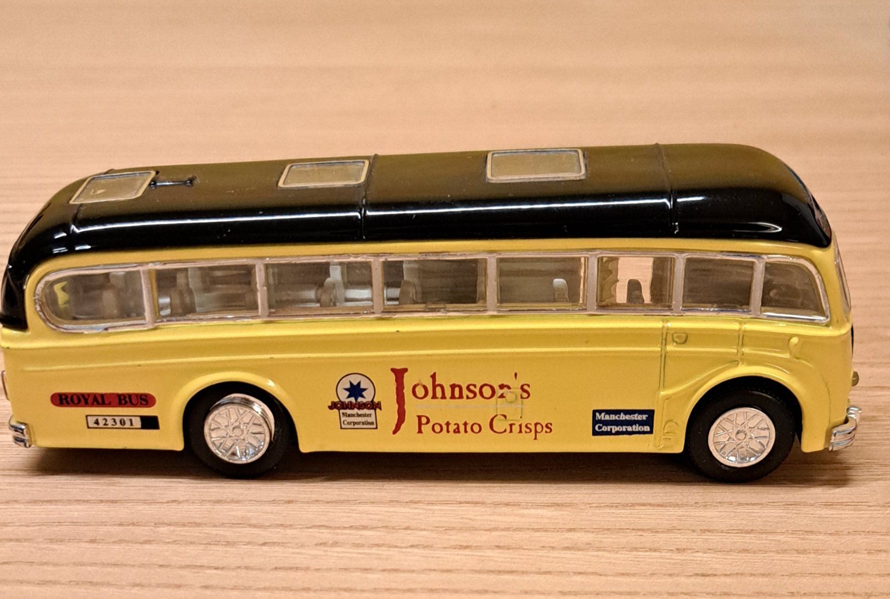 Modellini d'auto: SS 5856 Bus Modell mit Schwarzen Dach – Usato da Dietlikon venduto da kosta.katoglou 3