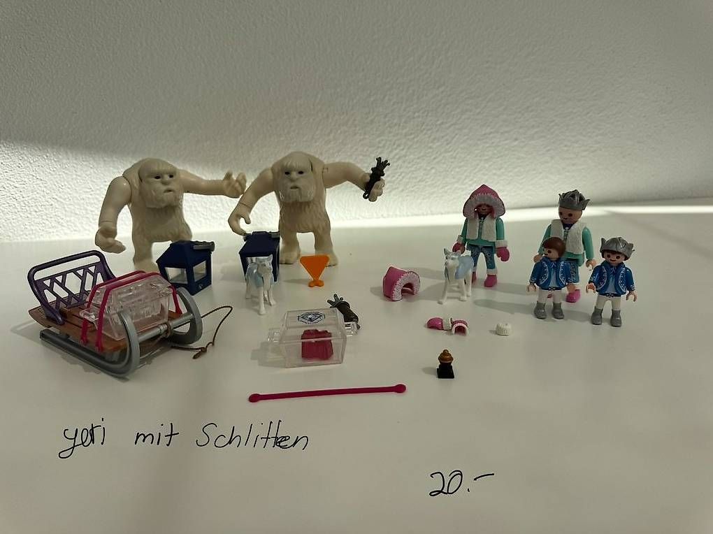 Spielzeuge: Playmobil Yeti mit Schlitten – Gebraucht aus Untersiggenthal von Mannino