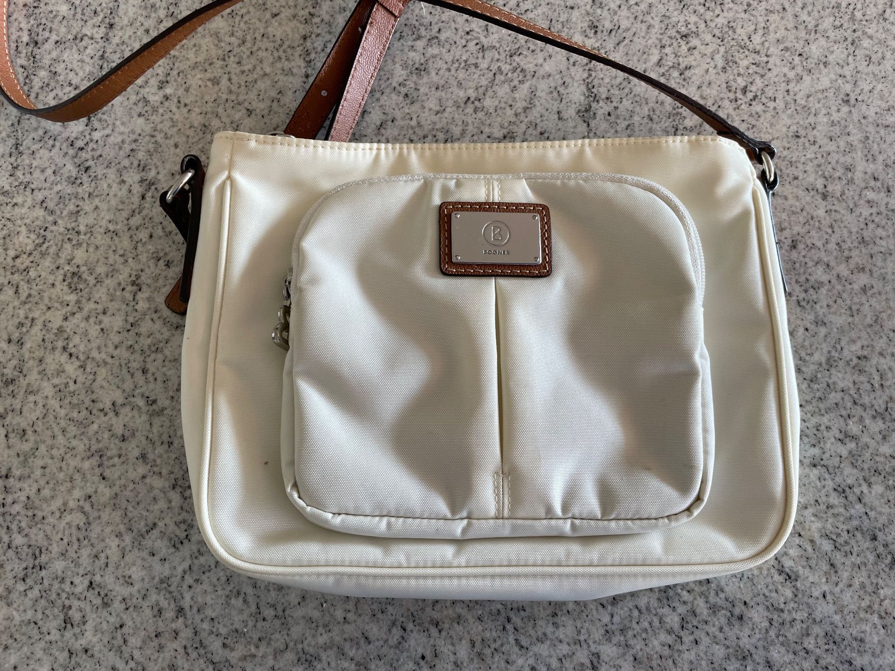 Bogner Taschen für Damen: Original Tasche von BOGNER – Gebraucht aus Neuwilen von bobbel01