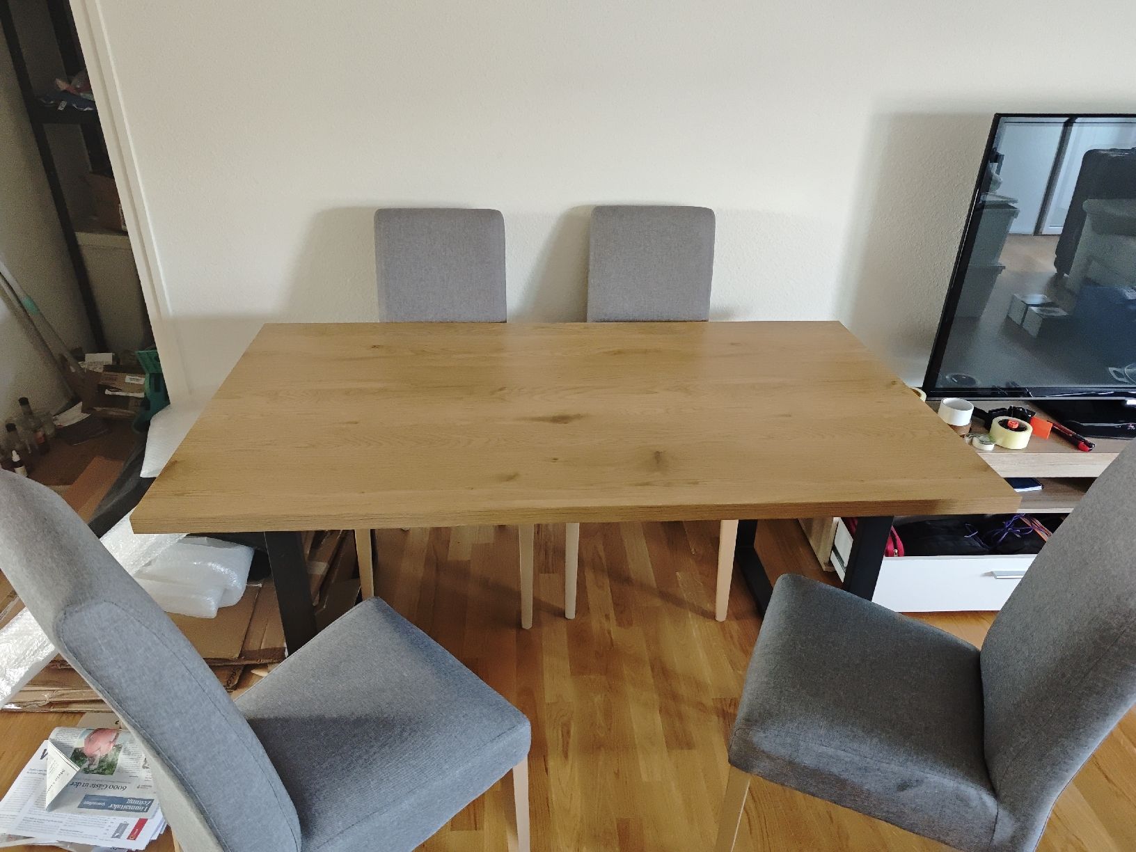 Conforama Set di tavolo e panche: Esstisch mit 6 Stühlen | Dining Table with 6 Chairs – Usato da Dietikon venduto da jav_ryj6