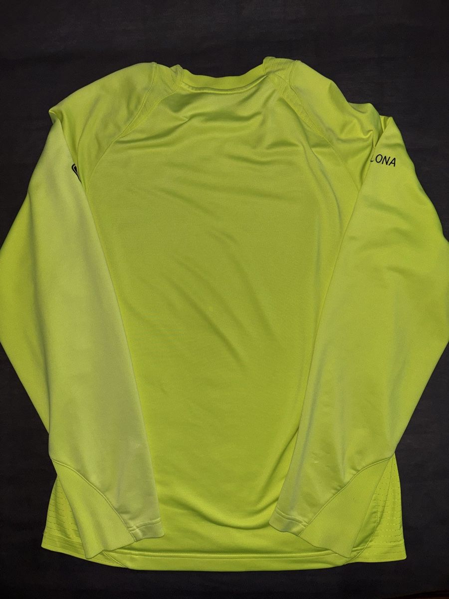 Nike Maglioni & Felpe: FC Barcelona Ronaldinho Trainings Pullover Nike – Usato da Rain venduto da JerseyLegends 4