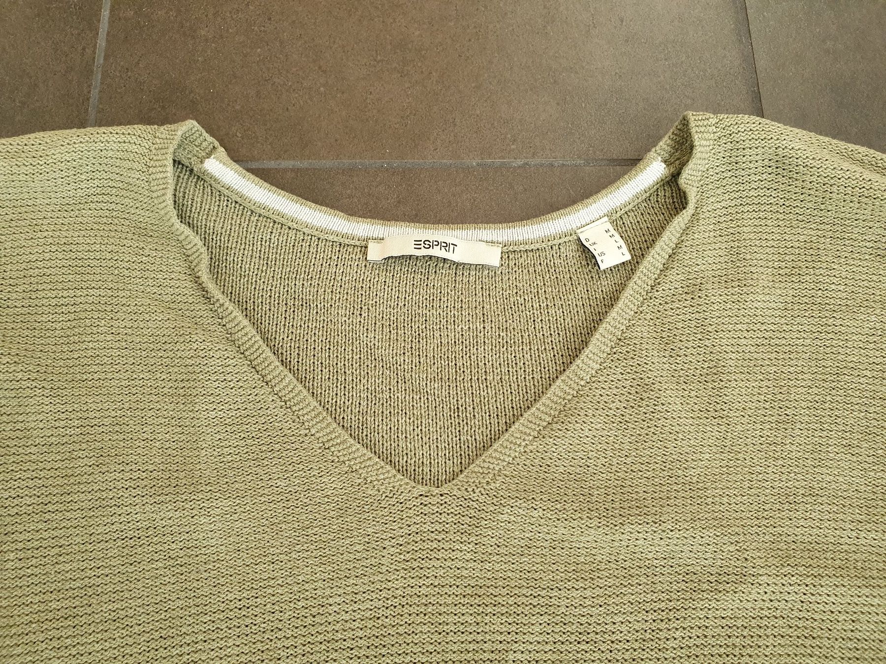 Esprit Pullover & Sweatshirts: ESPRIT Pullover Gr. M grün – Gebraucht aus Frick von Baghira84 1