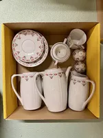 Altes, schönes Rosengeschirr