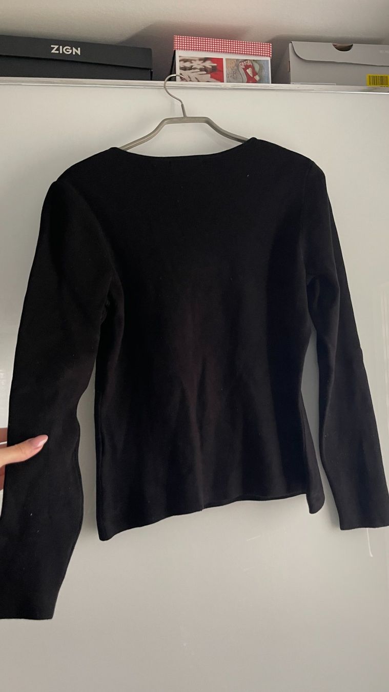 H&M Maglioni & Felpe: H&M Pullover schwarz – Usato da Lausen venduto da sim_hgp6 4