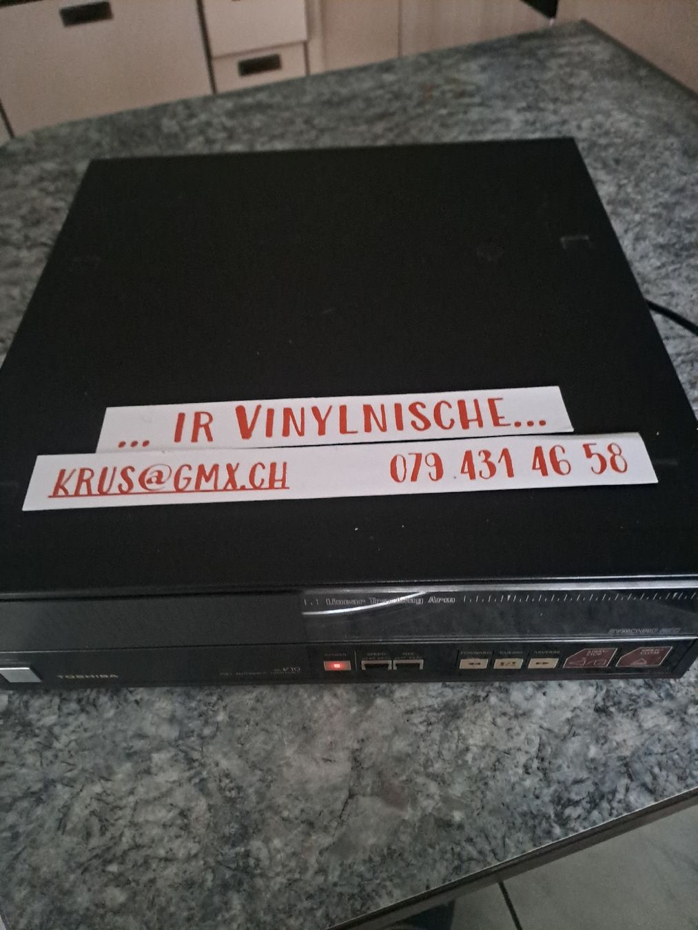Toshiba Giradischi: TOSHIBA FULL AUTOMATIC TURNTABLE SR - V10 – Usato da Uetendorf venduto da Essiggurken