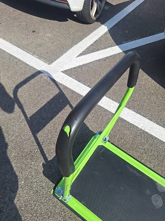Carriole: Chariot à plate-forme pliable – Usato da Crans VD venduto da Yobia8 2