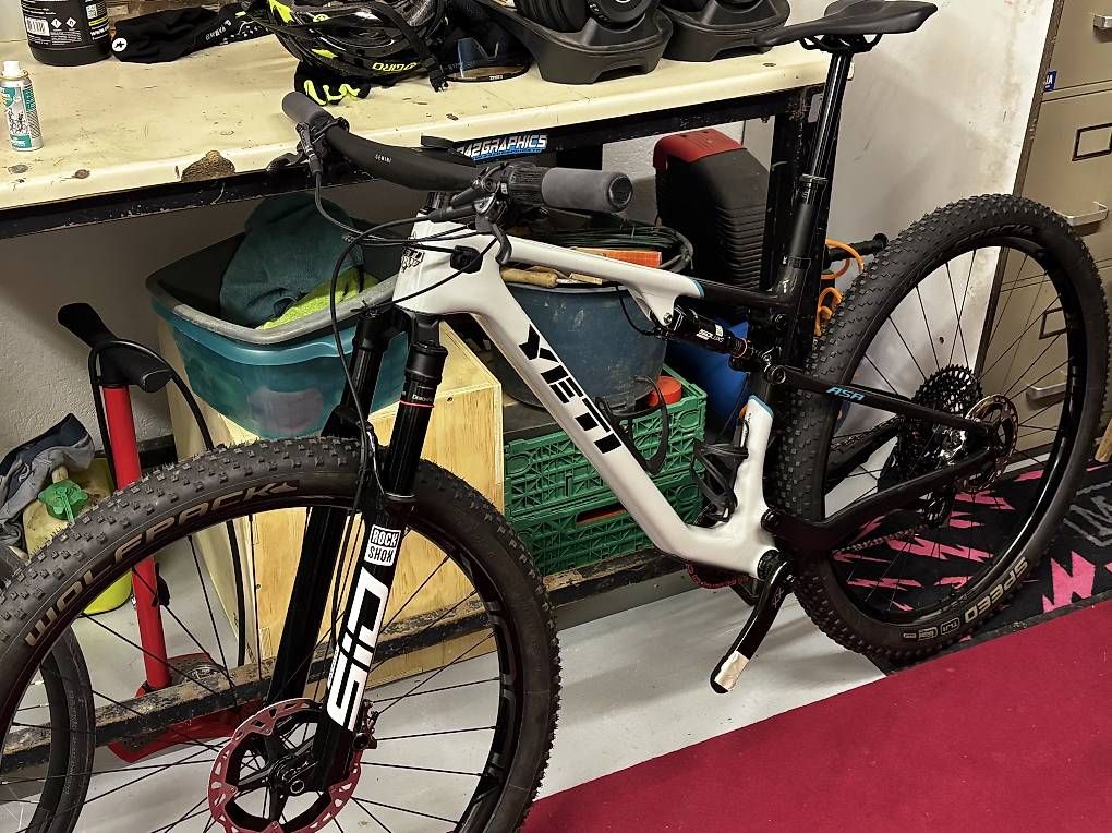 Biciclette: YÉTI ASR T-Series 2025 - 25% – Usato da Athenaz (Avusy) venduto da silverin1200
