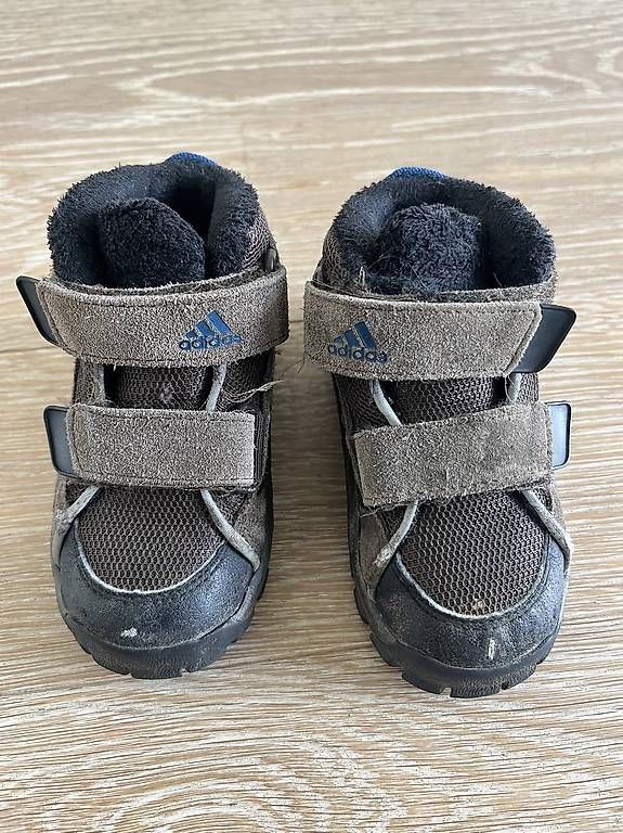 Adidas Scarpe da uomo: Adidas Trekking Schuhe braun – Usato da Starrkirch-wil venduto da hippo-5xjk