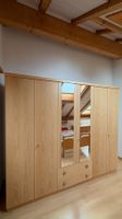 Schlafzimmermöbel mit Kleiderschrank, 2x Bett, Nachttisch...