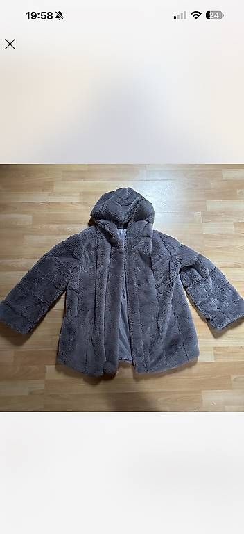 Vestes: Flauschige Felljacke – D'occasion à Cham par VStore