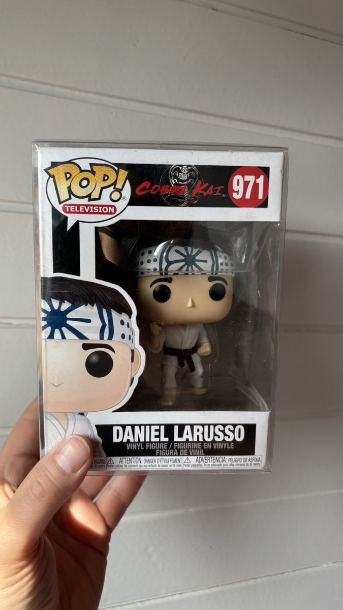 Funko Statuette: Funko Pop! Television: Cobra Kai - Daniel Larusso #971 – Usato da Büren an der Aare venduto da FindyourPops
