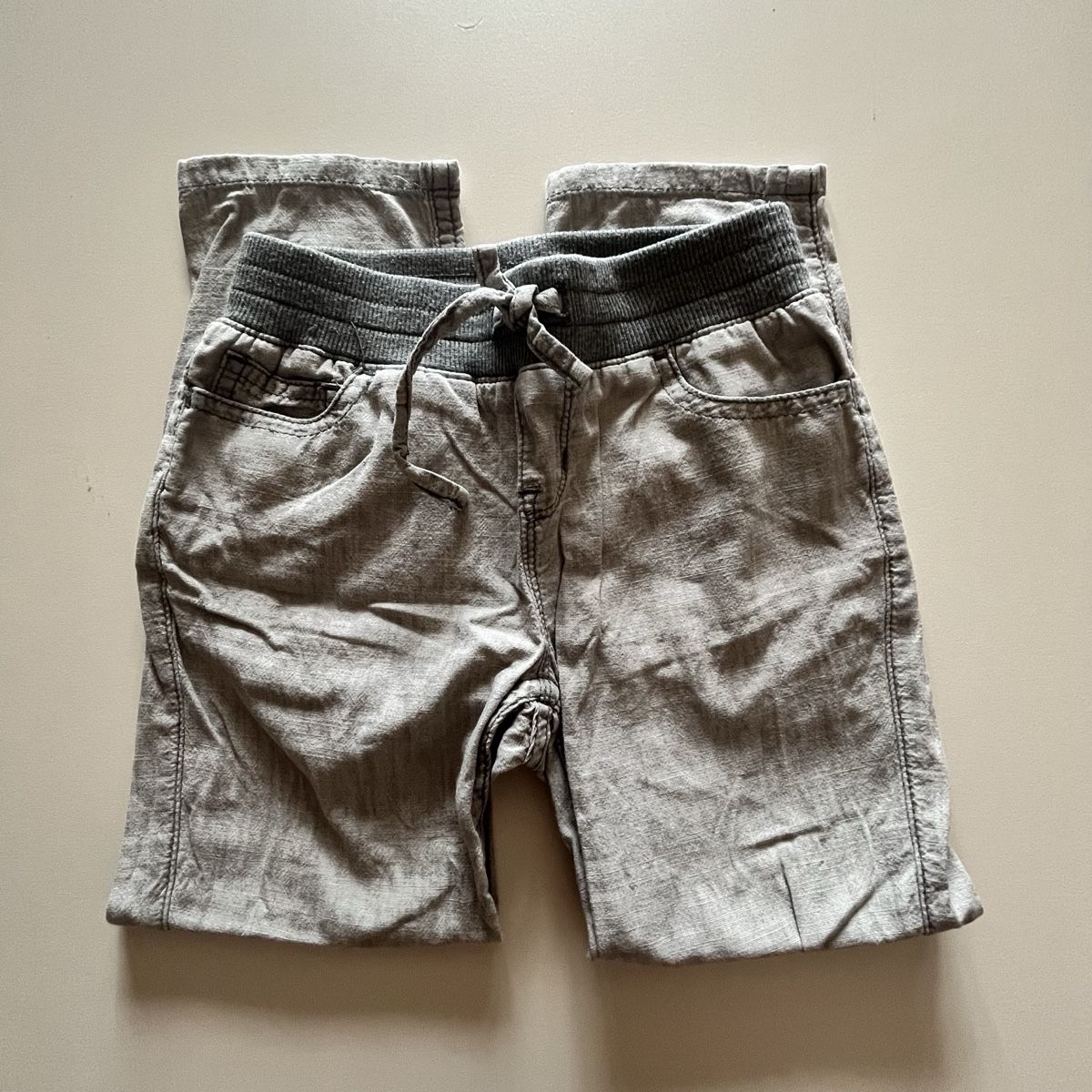 Gap Hosen: Pantalons coton GAP - 4/5 ans – Gebraucht aus Geneve von maremonte