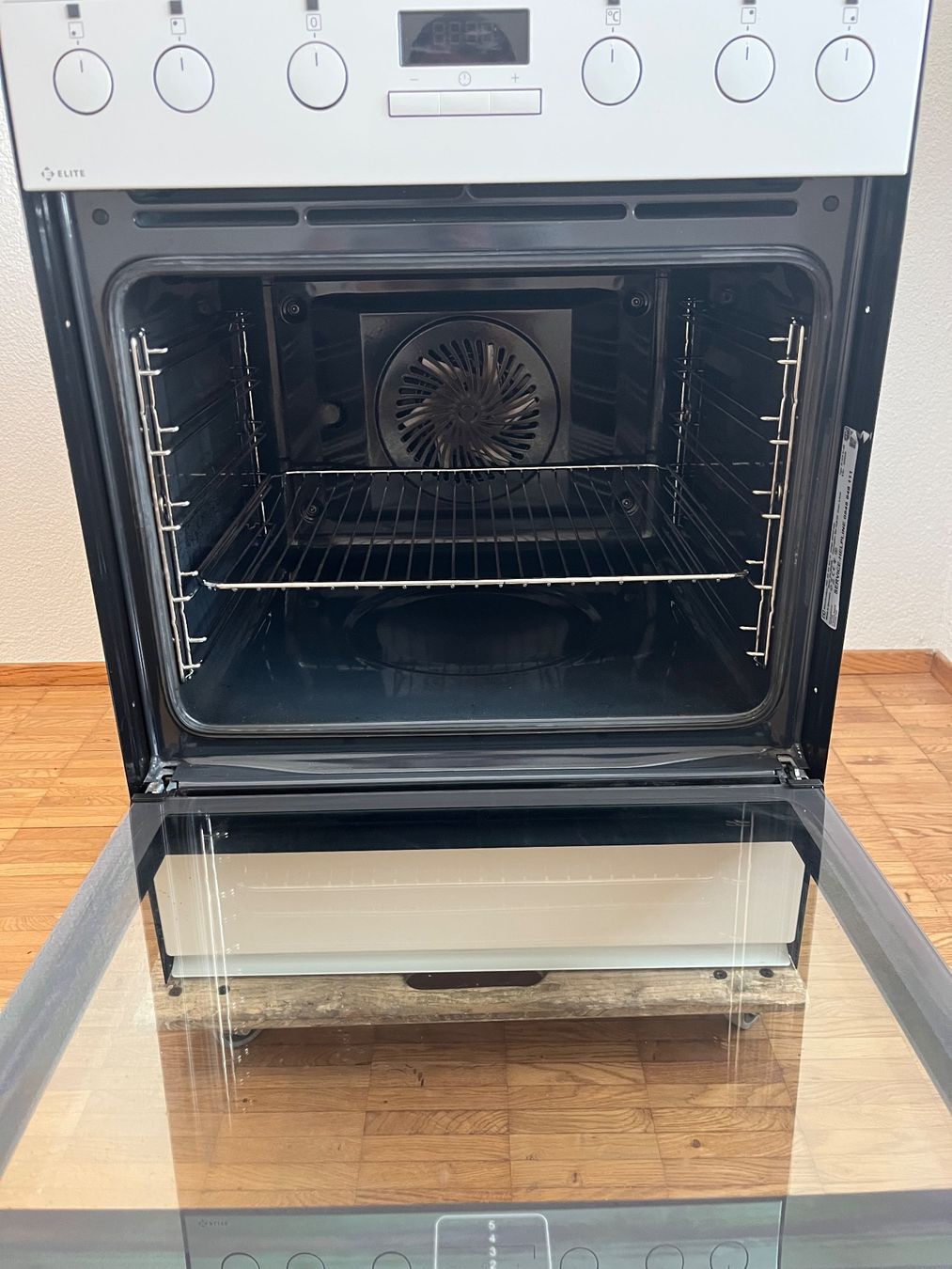 Electrolux Cucine: Backofen und Glaskeramik von Electrolux – Usato da bern venduto da sanducci 6