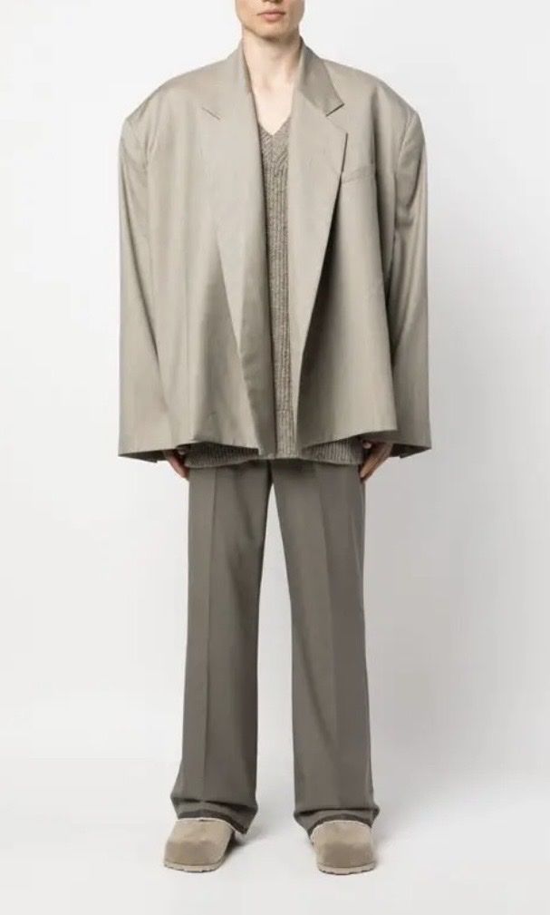 Giacche: Hed Mayner Oversized Blazer Padded Strong Shoulder – Nuovo (secondo la descrizione) da Kaltbrunn venduto da LuxShop