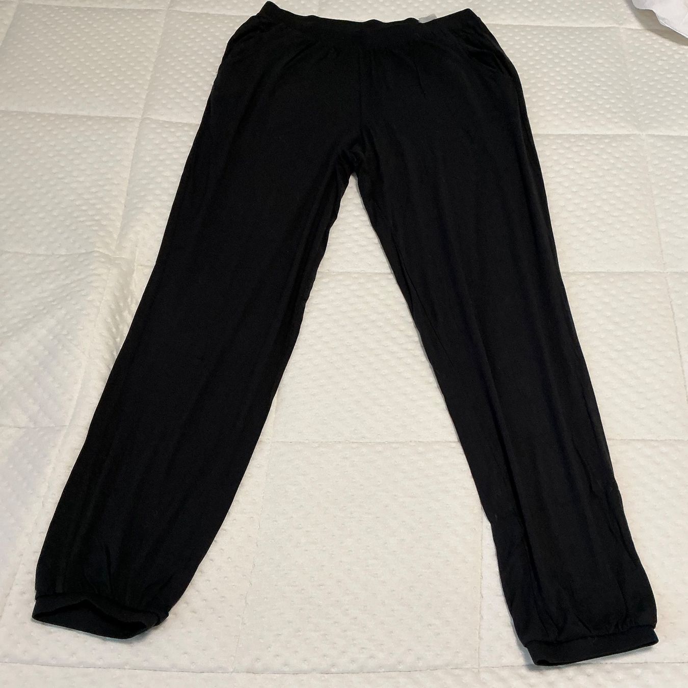 Pantaloni: Bequeme leichte Trainerhose Gr.M – Usato da Würenlos venduto da sweety5436 1