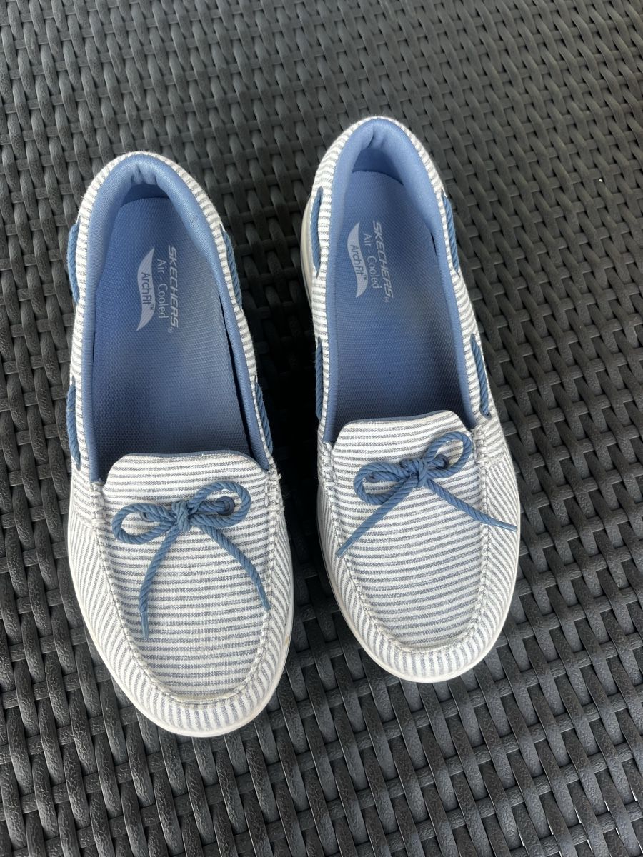 Chaussures femmes: Schuhe – D'occasion à Bülach par Cucculi