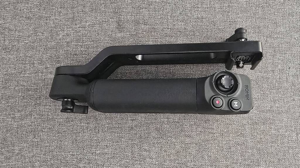 Caméscopes: DJI RS5 Neuf  – D'occasion à vevey par maelbadavd 2
