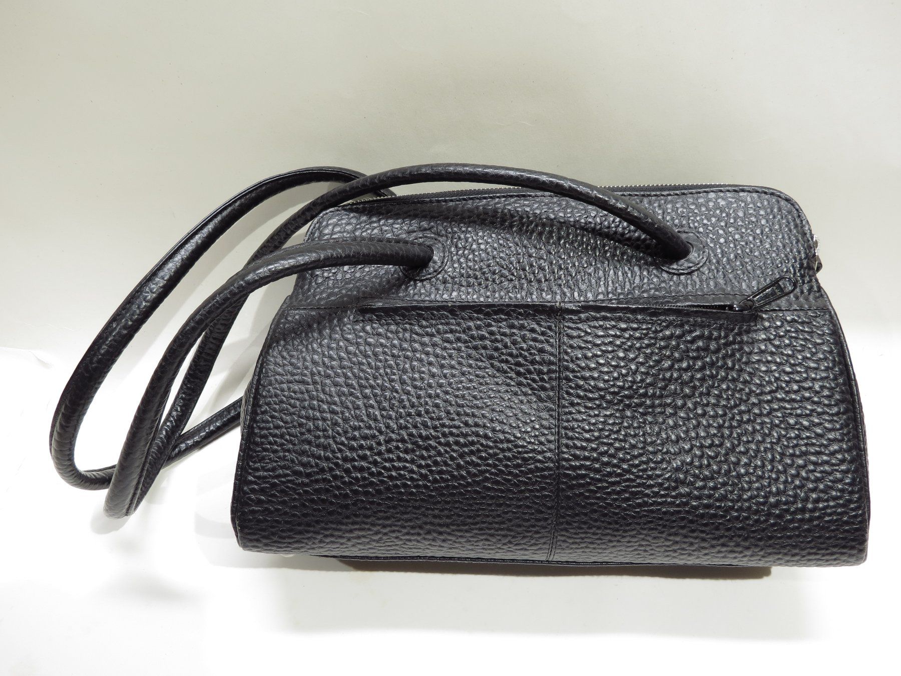 Borse da donna: Handtasche Leder – Nuovo (secondo la descrizione) da Walenstadt venduto da apropo
