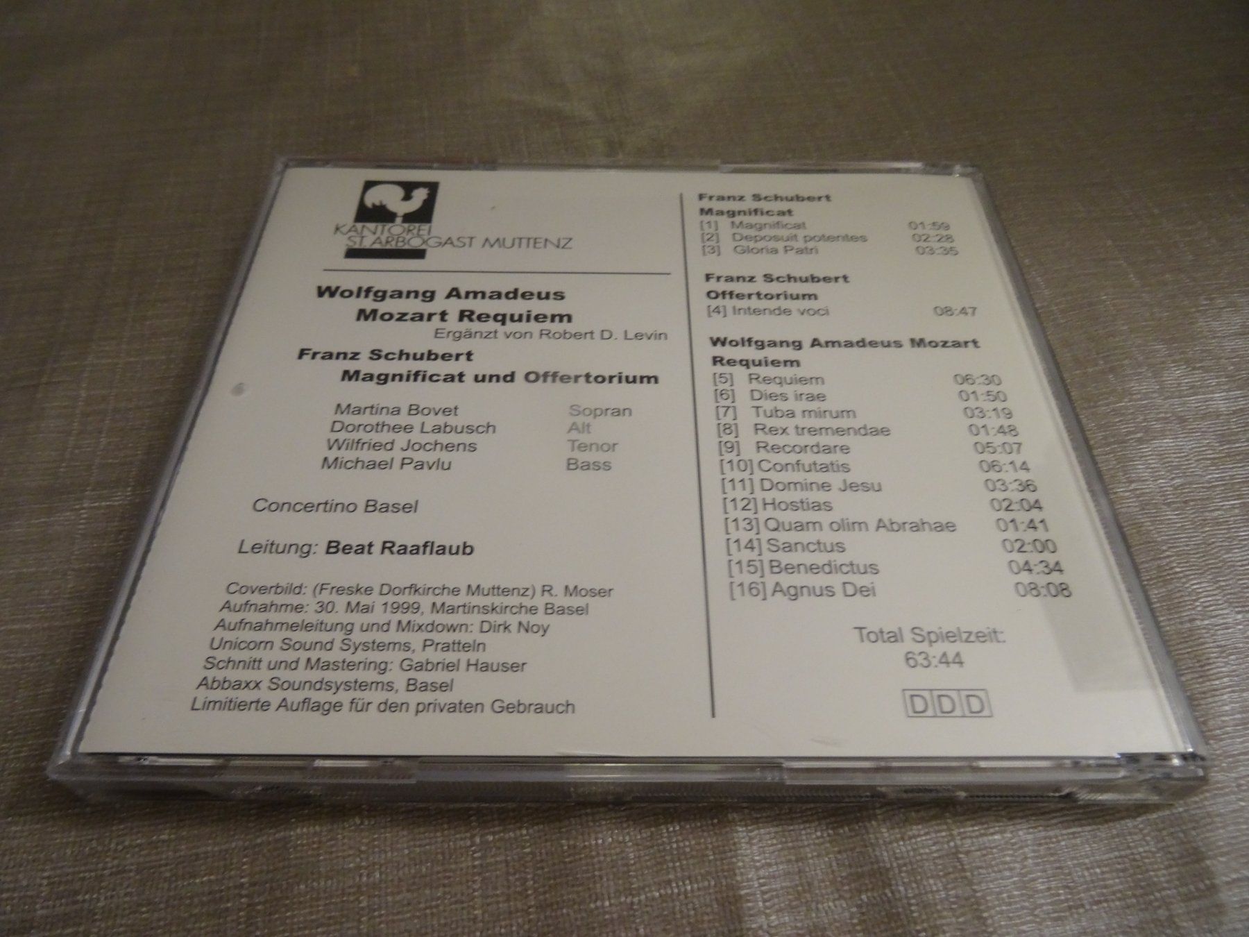 CDs: Mozart Requiem & Schubert Magnificat, CD – Gebraucht aus Olten von Disc-Ausverkauf 1