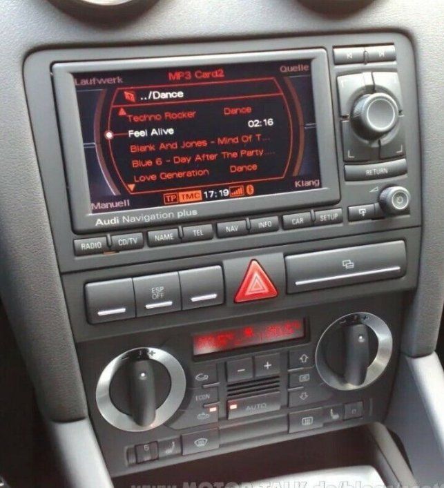 Audi Tutti pezzi di ricambio auto: Audi Navigation Plus RNS-E 1-DIN Audi A3 8P und A4 – Usato da Haute-Nendaz venduto da non_mm22 1