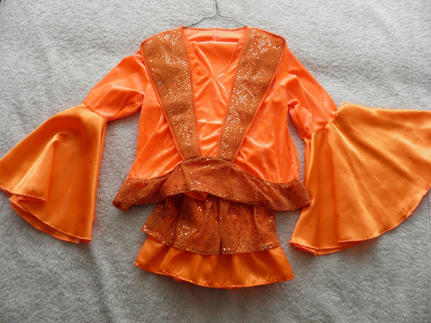 Kostüme: Abba Kostüm in orange – Gebraucht aus Triesen FL von  4