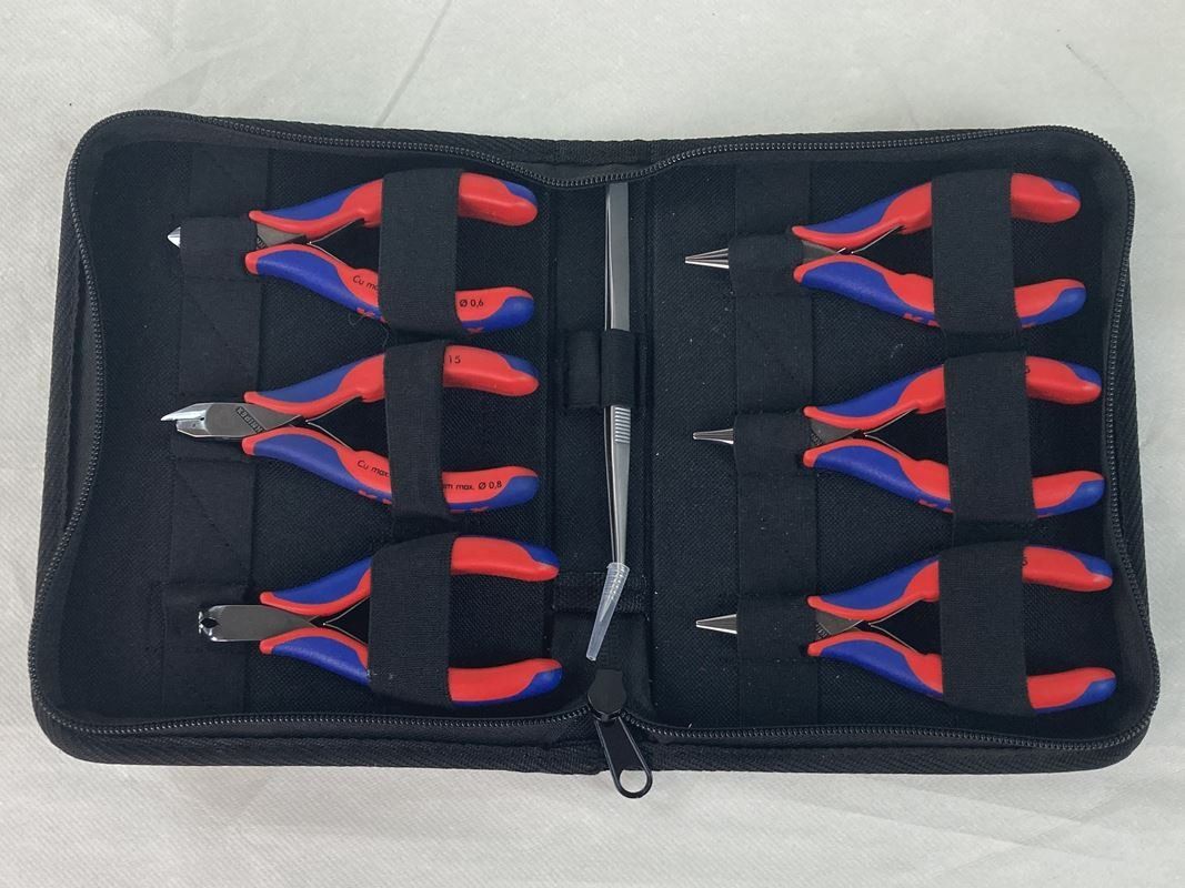 Knipex Tutti gli attrezzi: KNIPEX | Elektronikzangenset | 7-teilig – Usato da Wittenbach venduto da Restwert_St-Gallen