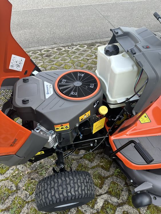 Husqvarna Aufsitzmäher TC 242 T Rasentraktor 19.7 PS Kaufen auf Ricardo