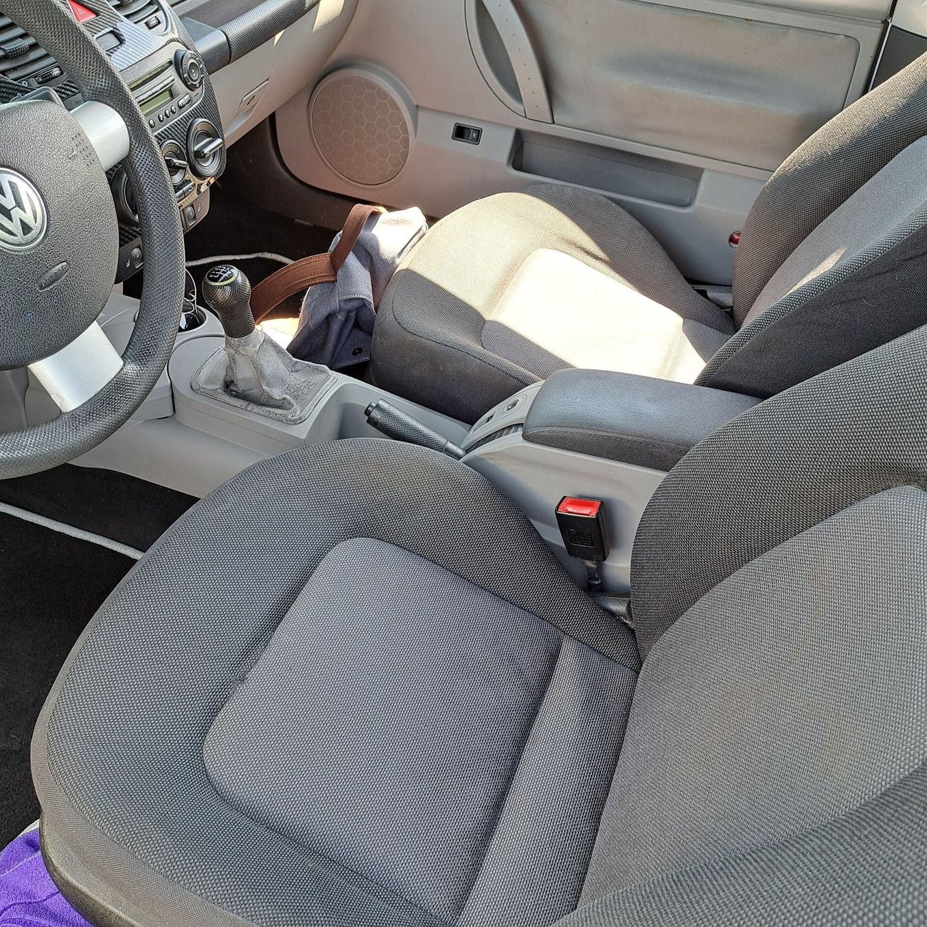 VW Automobili: VW Beetle 1.6 Cabrio – Usato da Lyss venduto da pet_69c5 4