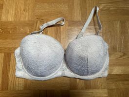 H&M Spitzen Balconette BH 75D