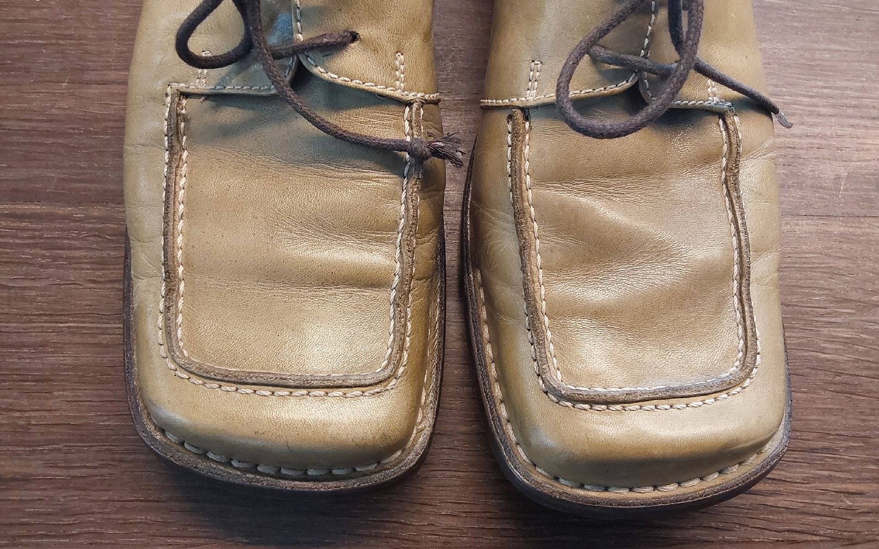 Scarpe da donna: Halbschuhe gidigio oliv 38 – Usato da Köniz venduto da scopello12 4