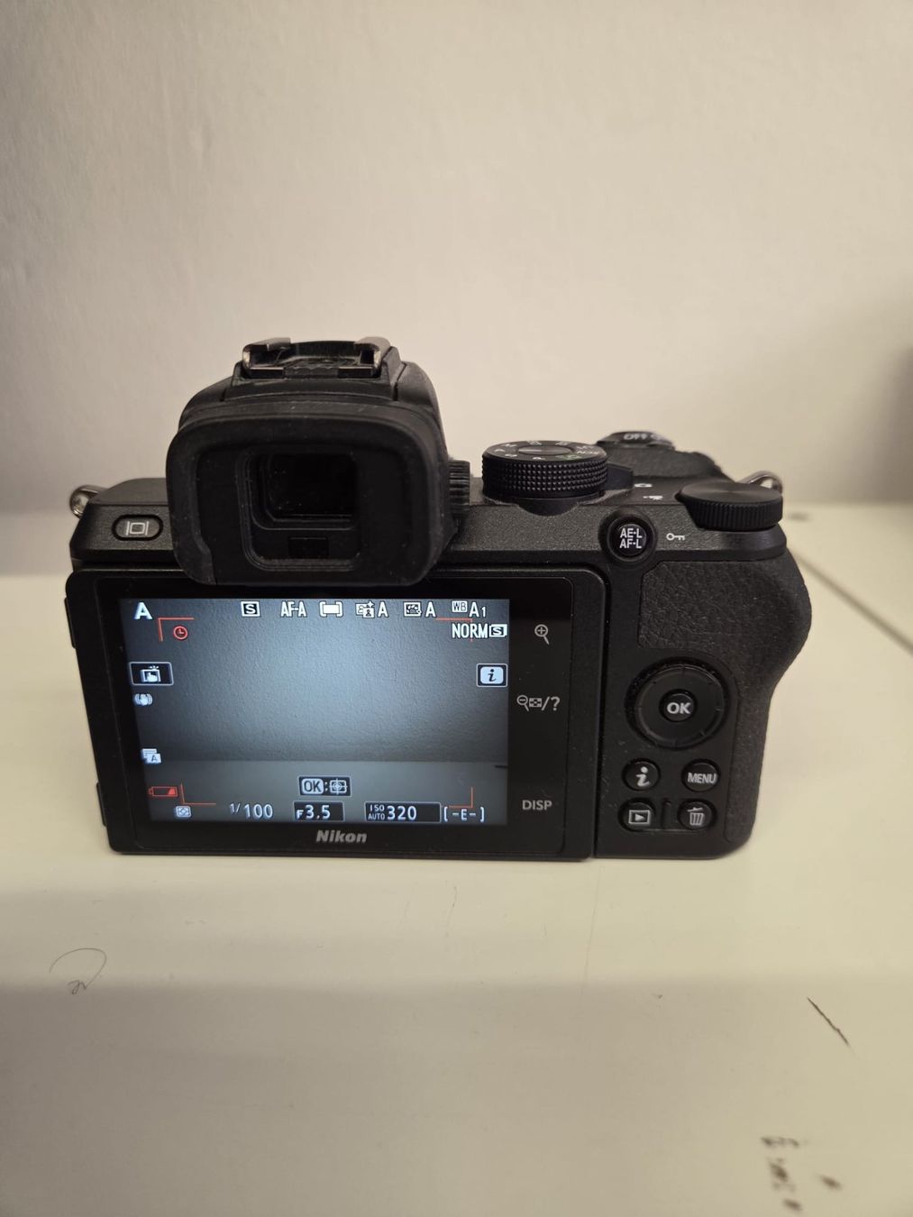 Nikon Kamera: NIKON  Z 50 CON SOLO 105 SCATTI – Gebraucht aus Mendrisio von emp_6nhk 1