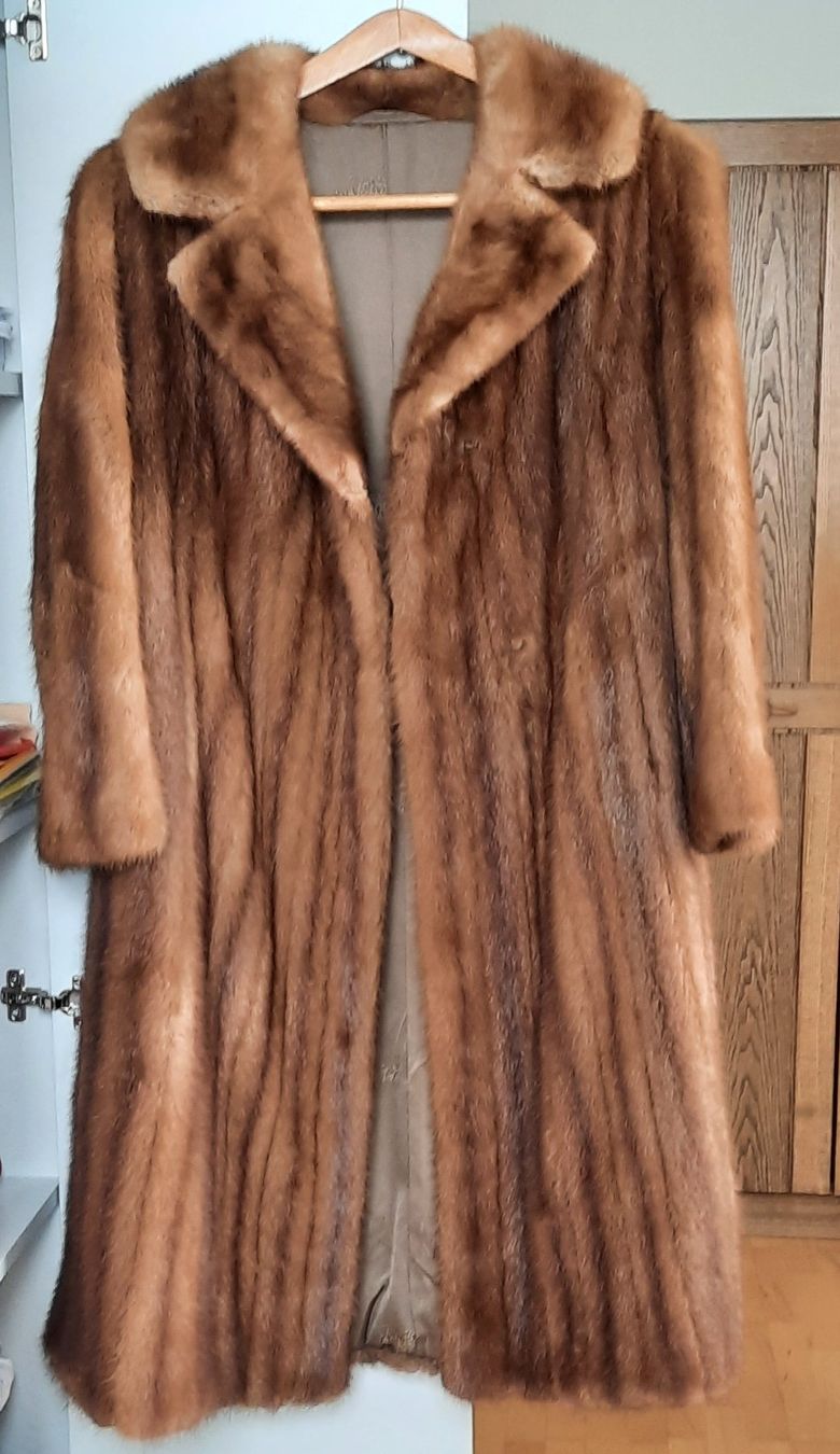 Cappotti: Manteau vison – Usato da Courgenay venduto da phi_t8dg 1