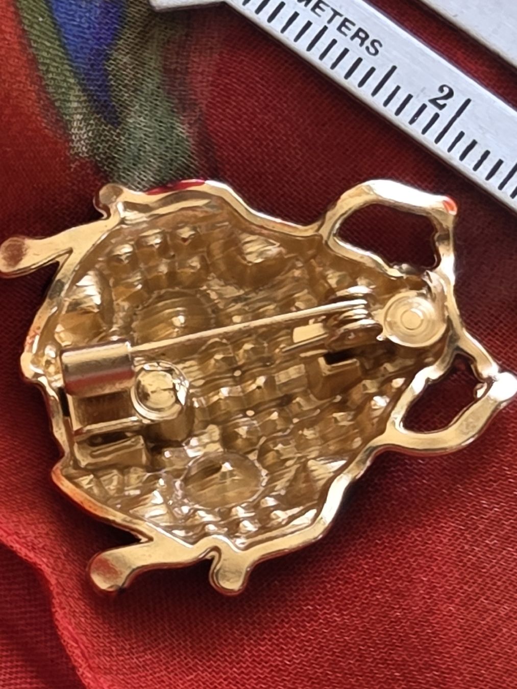 Broschen & Nadeln: Marienkäfer Brosche rot goldfarben mit Steinen – Neu (gemäss Beschreibung) aus Frauenfeld von Schenken-mit-Herz 3