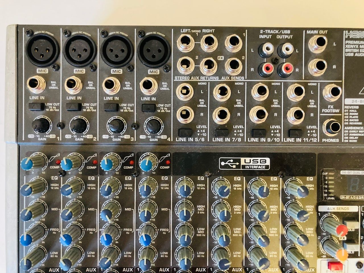 Behringer Mischpulte: Behringer Xenyx X1622 USB Mischpult - Audio Interface – Gebraucht aus Zürich von Bosley1999 1