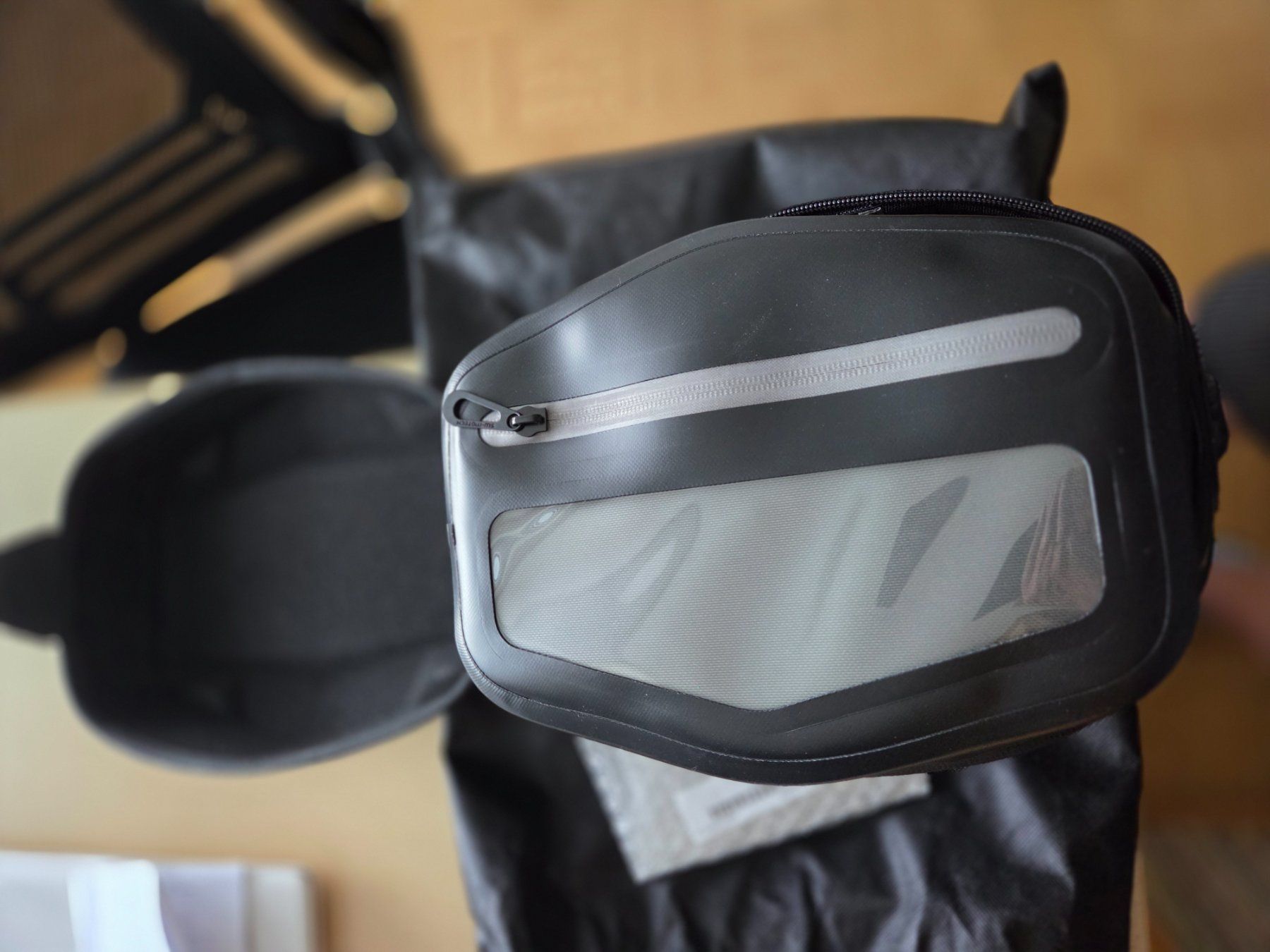 SW-Motech Taschen: Tankrucksack SW Motech Pro Yukon WP – Gebraucht aus Schaffhausen von kaeufer12 4