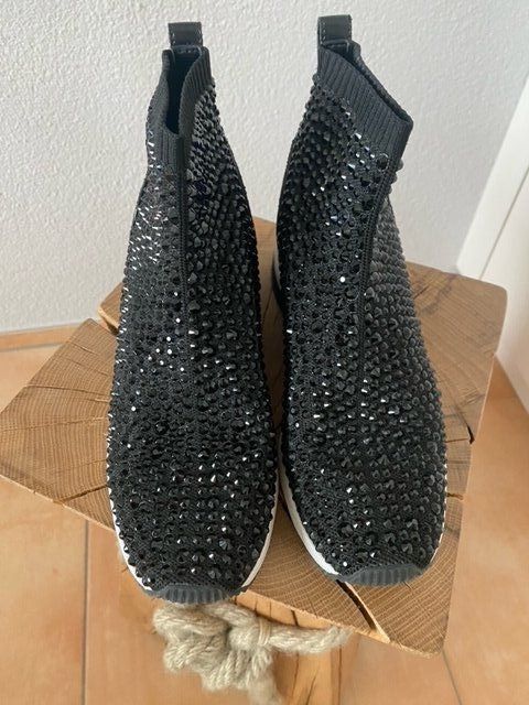 Michael Kors Damenschuhe: Michael Kors Sneakers - Skyler - Schwarz – Gebraucht aus Nuerensdorf von ghi_b7xs 1